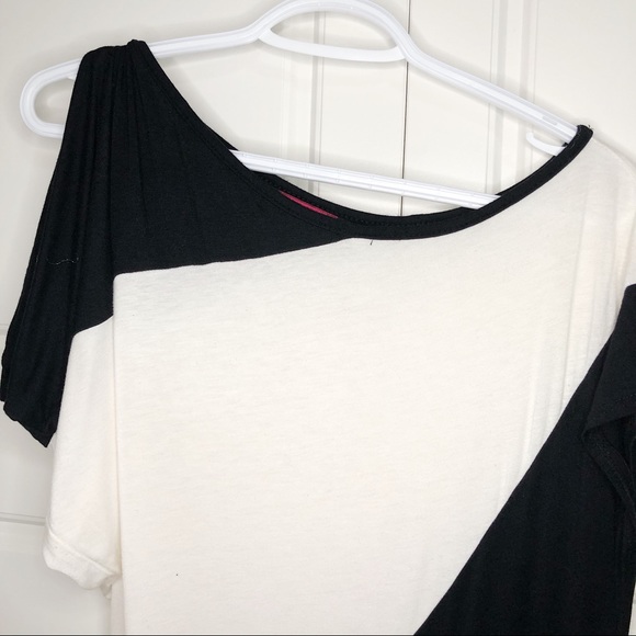 Seduction Small Women Black White Shoulder Dress - Picture 5 of 6